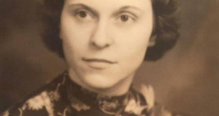 vintage sepia photo of woman