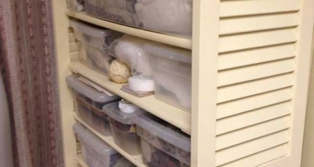 How to creatively repurpose two window shutters