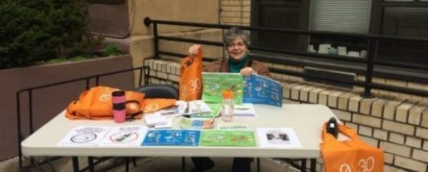 Jacquie Nudges Her Neighbors to Learn More About Recycling in NYC